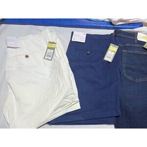 Mens bundle of shorts and a pair of jeans size 40